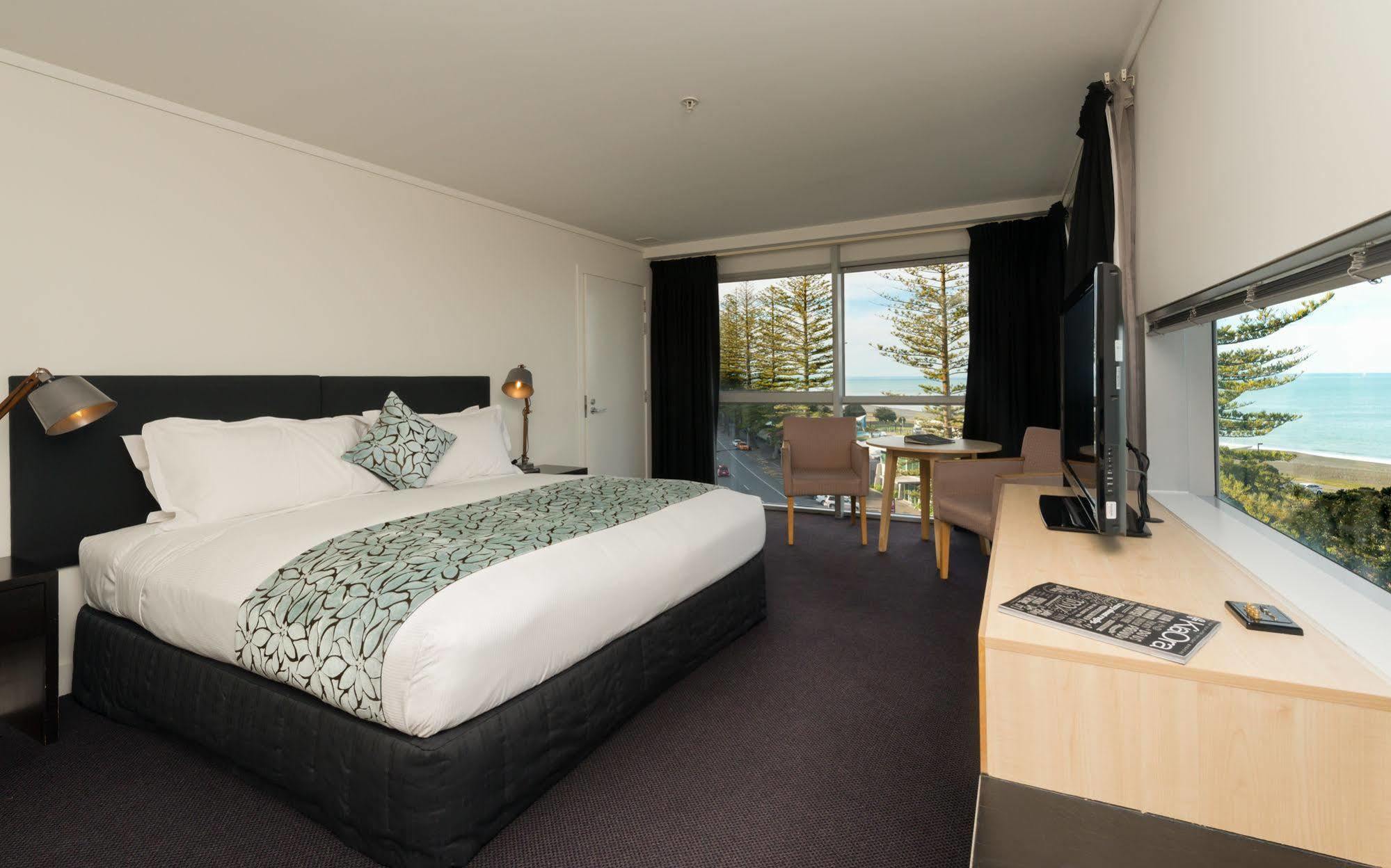 Scenic Hotel Te Pania Napier Esterno foto